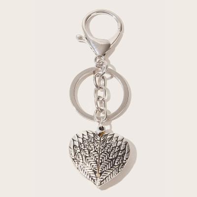 China Cheapest Unique Design Gold Metal Key Chain China Soft Heart Manufacturing Key Chain For Sale for sale