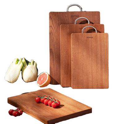 China Sustainable High Quality Sandalwood Wooden Cutting Board Kitchen Chopper With Stainless Steel Handle for sale