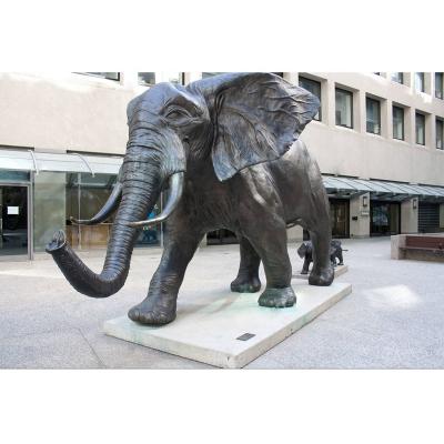 China Europe Metal Animal Elephant Bronze Casting Life Size Antique Bronze Statue for sale