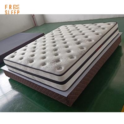 China Hypoallergenic Hotel Furniture Euro Plush Gel Memory Foam Mattress Topper King Luxury Firm for sale