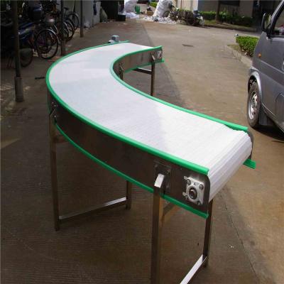 China 90 Degree Heat Resistant Plastic Modular Curved Belt Conveyor for sale