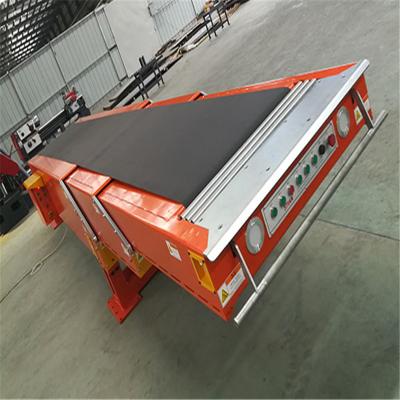 China Heat Resistant Truck Loading And Unloading Telescopic Belt Conveyor Material Handling Equipment Parts for sale