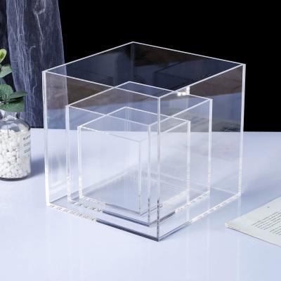 China Dustproof Clear Acrylic Display Boxes For Collectibles Trendy Toys Models for sale