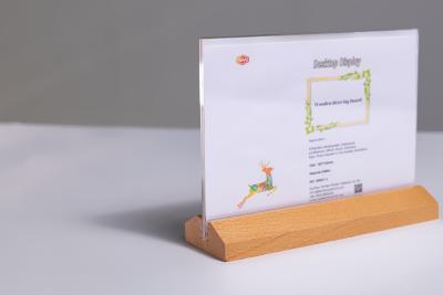 中国 High Quality Tabletop 8.5x11 Wood Base Acrylic Sign Holder for Advertising 販売のため