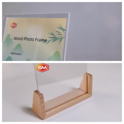 China Clear Acrylic Photo Frame With Wood Base Eco-friendly Density 1.20g/cm3 for sale