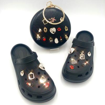 China Matching Casual Lady's Qushine Slippers And Bag Purse Set Fashionable Handbag Clogs Shoes for sale