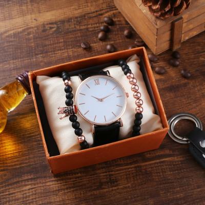 China Automatic Date Qushine 2Pcs Hot Sale Men's Fashion Watch Quartz Leather Watch With Strap Set for sale