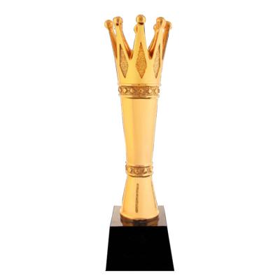 China Worldwide Resin Gold Plated Crystal Trophy Cup Souvenir Awards for sale