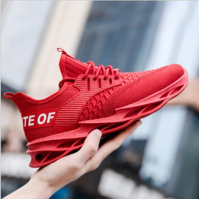 China 2021 Famous Hot Selling Anti-odor Sports Men's Shoes With Lightweight Low Price Mens Sneakers Manufacturers for sale