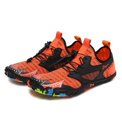 China Lightweight Mens Beach Shoes Water Shoes Sports Unisex Womens Training Shoes for sale