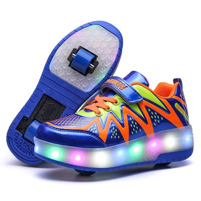 China 2021 fashion trend new kids kick wheel shoes women wholesale kids kick roller skate shoes with 2 wheels for sale