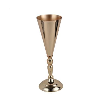 China Hotel .restaurant .banquet. Home.Wedding factory direct gold flower stand wholesale wedding centerpieces metal vase for party events for sale