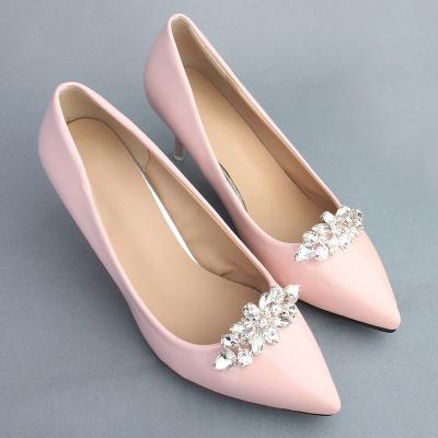 China Simple Shoe Buckle Slipper Shoe Buckle Accessories For Lady Shoes Clip Decoration Ladies Shoes Buckle for sale