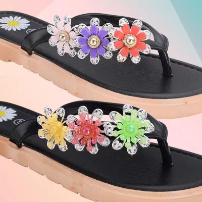 China Shoe Buckle Fashion Sandal Decoration Women Shoes Accessories Jelly Shoe Plastic Buckle Flowers Decoration for sale