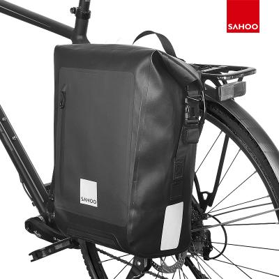 China 2020 New Fashion Roswheel Plastic Hook Of A Bicycle Pannier Bag Water Resistant With Waterproof Function for sale