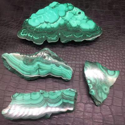 China Wholesale Natural Polished Rough Stone Decorative Malachite Slab Malachite Slice From Europe for sale