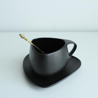 China Unique Shape Drinkware Tea Set Customized Viable Simple Creative Style Black Ceramic Cup And Saucer 310ml Cup Coffee Tea Cup for sale