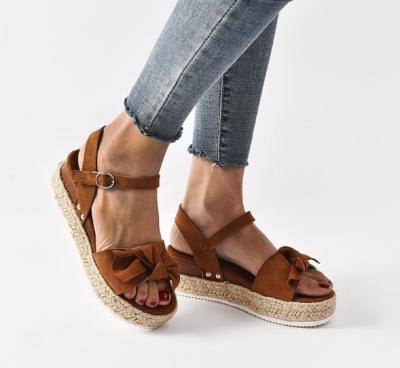 China 2021 Fashion Trend Women's Wedge Sandals Ladies Summer Shoes Comfortable Platform Sandals for sale