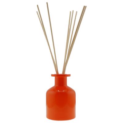 China Elegant Reed Diffuser Bottle With Rattan Glass Sticks 150ml Home Cosmetic Decor Room for sale