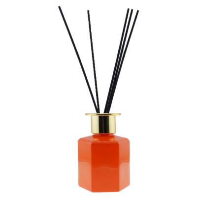 China Hot Selling Aromatherapy Cosmetic Reed Diffuser Glass Bottle Empty Luxury 100ml Aroma Fragrance Reed Diffuser for sale