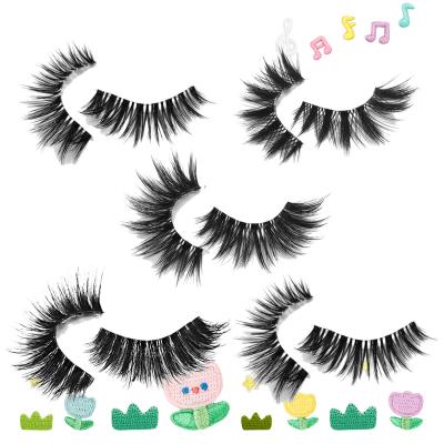 China 3D effect and affordable prices 5 pieces in one fashion invisible 3D 8mm strip high quality handmade eyelash 16mm set new trend design for drama for sale