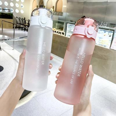 China Sustainable Plastic 780ml Water Bottle Drinking Sports Tea Coffee Cup Portable Kids School Transparent Water Bottles for sale