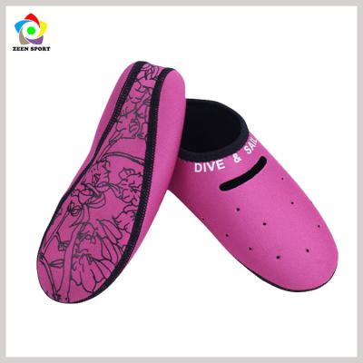 China Waterproof Neoprene Scuba Diving Beach Shoes Swim Snorkeling Water Sports Foot Covers for sale