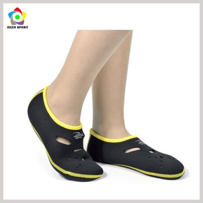 China Waterproof Neoprene Socks Beach Socks House Shoes Water Convalescent Shoes Booties Socks for sale