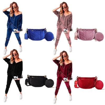 China 2021 new female leisure QUICK DRY single velvet cross - body bag and loose clothing set for sale