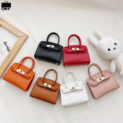 China 2022 Fashion Children Princess Checked Bag New Kids Invent Purse PU Leather Cute Mini Handbag Kids Girls Shoulder Bag for sale