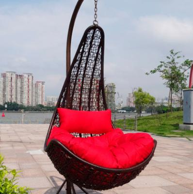 China Super comfortable low price hot sale hanging willow leaf shape chair swing rattan maple leaf shape pastoral handmade hanging chair for sale