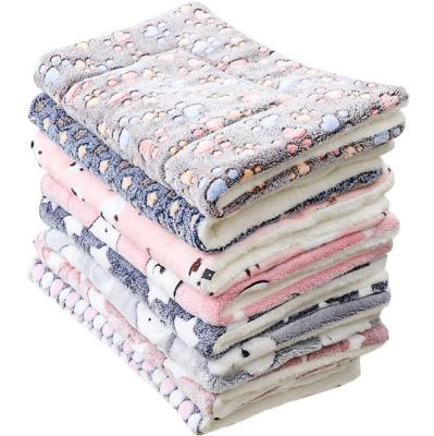 China Sustainable Pet Cushion Thickened Warm Autumn And Winter General Cat And Dog Blanket Non Slip Cushion Wholesale Manufacturer Direct Supply for sale