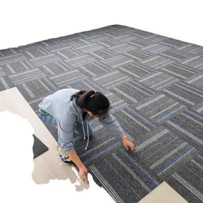 China Creative Hot Selling Splicing Splicing Multifunctional Carpet Stain Resistant Office Bedroom Rug Full PVC Square Fashion Carpet for sale