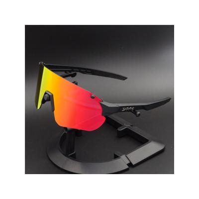 China Polarized Anti-Glare Cycling Sunglasses Outdoor Packing UV Proof Glasses Road Glasses for sale