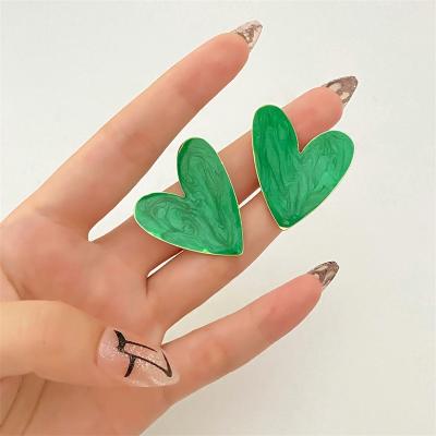 China KISSWIFE high quality charm minimalist jewelry white green teens oil drop enamel stud earring heart earrings for sale