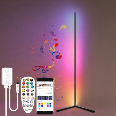 China RGB Corner Floor Lamp With Factory Remote Control Professional Floor Lamp Corner Light Standing Floor Lamp for sale