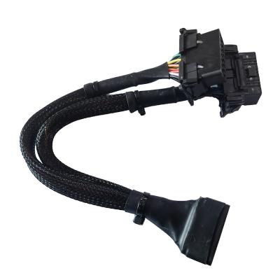 China Plastic 2A OBD2 Y Cable Practical Aluminum Foil Shielded With 2 Connectors for sale