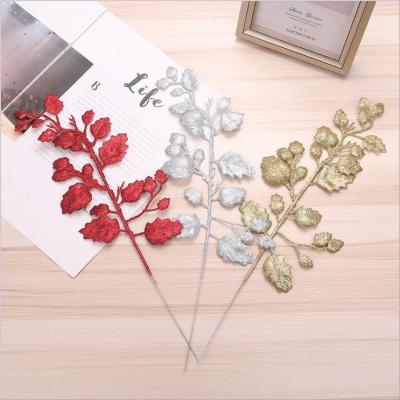 China Hot Selling Fashion Christmas Artificial Gold Leaves Flowers Artificial Leaves For Party Decoration for sale