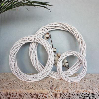 China Christmas and Wedding Decoration Handmade Door Hanging Outdoor Home Christmas Wreath Garland Decoration DIY Christmas Decor Navidad for sale