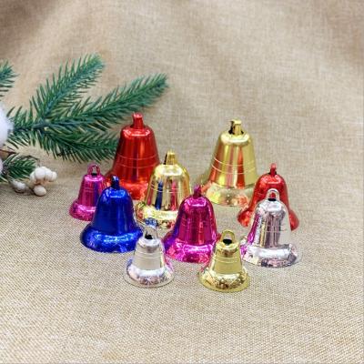 China 2021 Christmas Tree Ornament Plastic Red Christmas Gold Bell Ornaments Ribbon Bell For Christmas Decoration for sale