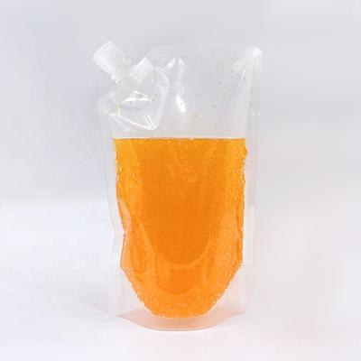 Cina Security Custom Printing Transparent 500ml Liquid Packaging Holder Up Pouch With Side Spout in vendita