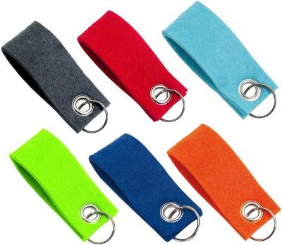 China Cheap cute custom promotion logo key chain key tag polyester /wool felt key chain for sale