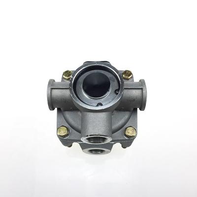 China Heavy duty truck brake system truck control valve WG9000360134 for sinotruk howo for sale