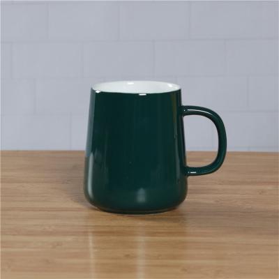 China Durable porcelain blackish green glazed fancy coffee mug with lid for wholesale for sale