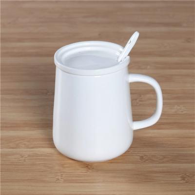 China Dishwasher Safe Personalized Plain White Color 450ml Coffee Mug With Spoon for sale