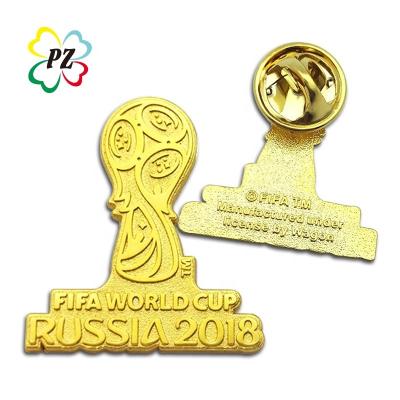 China Custom Metal Europe Soccer World Cup Pin Badge for sale