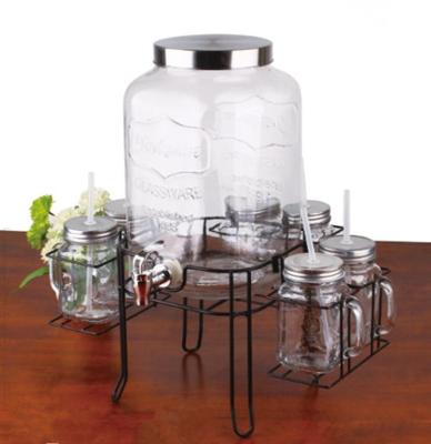 China Sustainable Clear 8 Liter Glass Bottle Dispenser With Tap And 6 Pieces Of Mason Jars With PP Straw In Metal Holder for sale