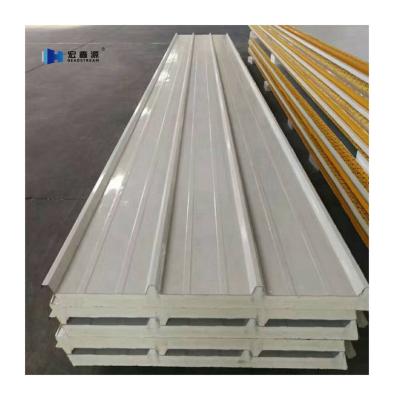 China 950/980/1150mm Container House Truck Box Metal Warehouse PU Tighten Insulated Tile Roofing Panel for sale