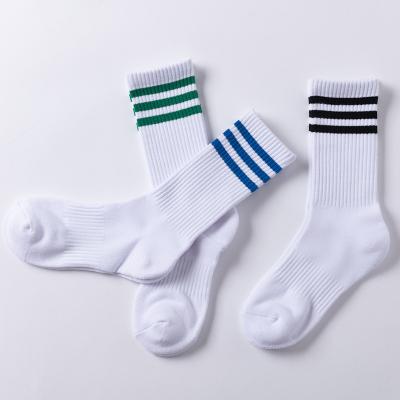 China Hot Sale QUICK DRY Custom Logo Moq Stockings Cotton Men Breathable Sports Socks for sale