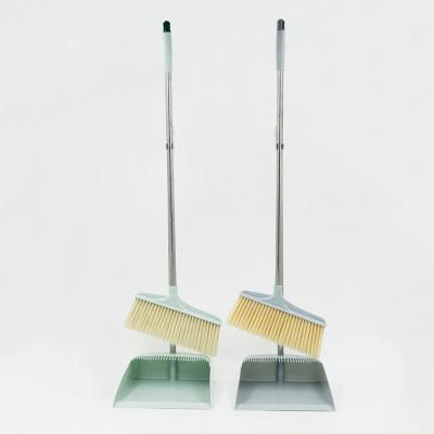 China Wholesale Home Household Plastic 180 Degree Rotating Broom Head Cleans Dustpan And Broom for sale